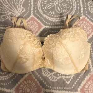 Victoria’s Secret Bra